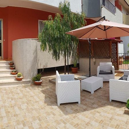 Cooking And Dreaming Apartment Bari Exterior foto