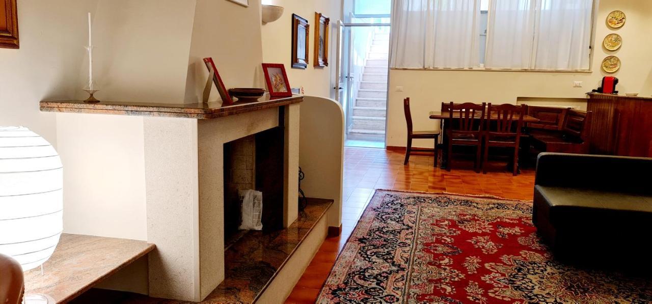 Cooking And Dreaming Apartment Bari Exterior foto